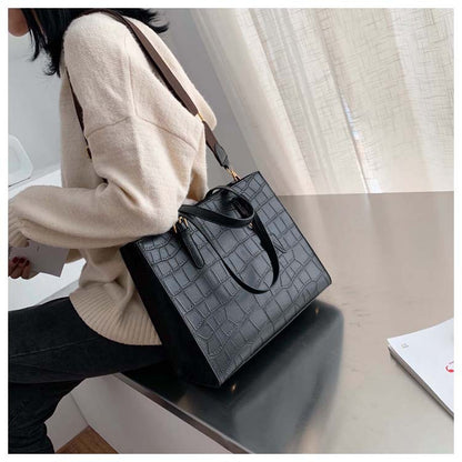 Bolsa Tote com Estampa de Pedra