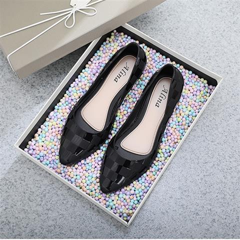 Sapatos de Trabalho Slip-On de Bico Fino e Salto Anabela Elegantes
