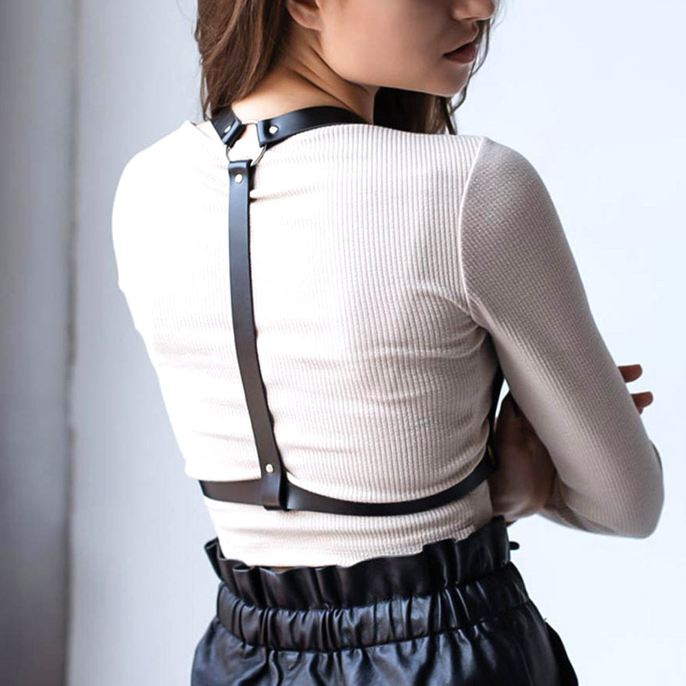 Correia de Peito Simples e Personalizada e Cinto de Cintura em Couro Estilo Punk