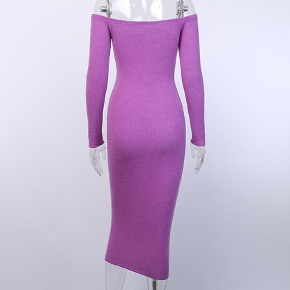 Vestido Justo de Manga Longa e Ombros à Mostra