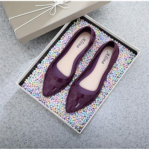 Sapatos de Trabalho Slip-On de Bico Fino e Salto Anabela Elegantes
