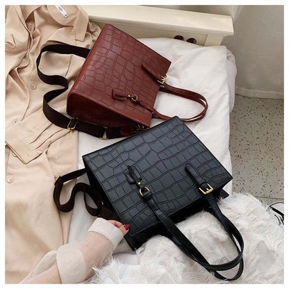 Bolsa Tote com Estampa de Pedra