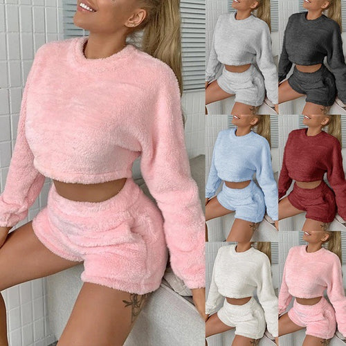 Conjunto Reversível de Loungewear Plush