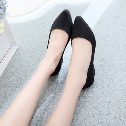 Sapatos de Trabalho Slip-On de Bico Fino e Salto Anabela Elegantes