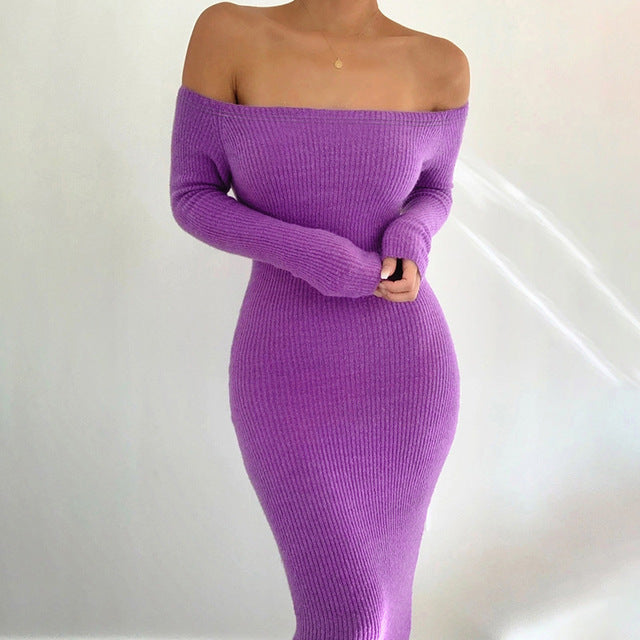 Vestido Justo de Manga Longa e Ombros à Mostra