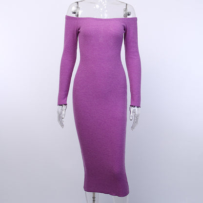 Vestido Justo de Manga Longa e Ombros à Mostra