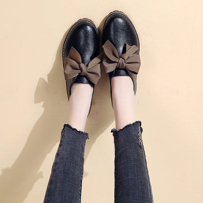 Sapatos Oxford com Sola Grossa e Laço Retrô para Mulheres