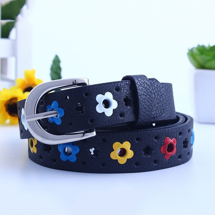 Cinto Casual Infantil com Fivela de Borboleta e Recorte Floral