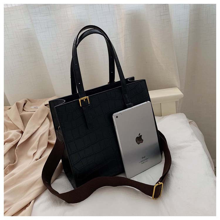Bolsa Tote com Estampa de Pedra